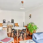 Cozy Apartment For 2 - Paris 19