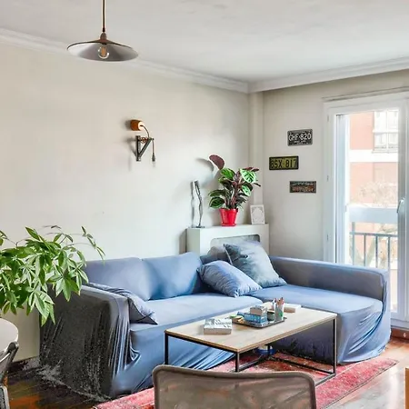 Cozy For 2 - 19 *